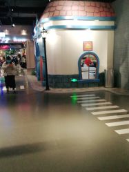 -点点梦想城(鑫苑都汇店)