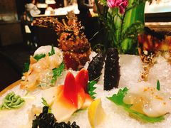 -半岛翡丽海鲜自助餐厅(观风亭店)