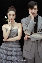 -至臻微拉婚纱摄影