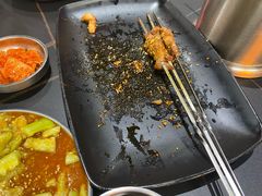 -许哥东北烧烤·铁丳烤串·宫后夹肉(繁花中心店)