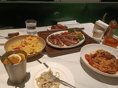 -静香HOUSE·全时段融合餐厅(七星欢乐颂店)