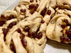 -白玉兰食品(汇联商厦店)