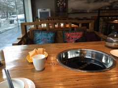 -龙记斑鱼火锅鲜切牛肉自助(红山路店)
