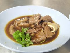 -Kha Mu Charoensang(Silom)