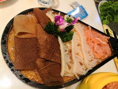 -焱三乐四川火锅店(经纬街店)