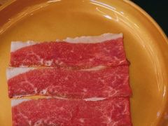 -牛YO寿喜烧·铁板烧和牛火锅自助(市府恒隆店)
