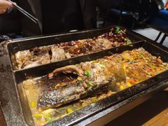 湄公鱼-茅炒屋龙虾·烧烤·湘菜(新河路店)