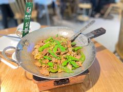 -费大厨辣椒炒肉(万家丽一店)