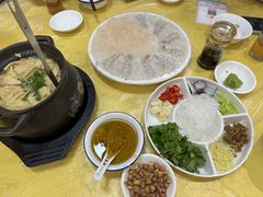 -官塘陈记鱼生·潮汕砂锅粥·牛肉火锅(潮枫路总店)