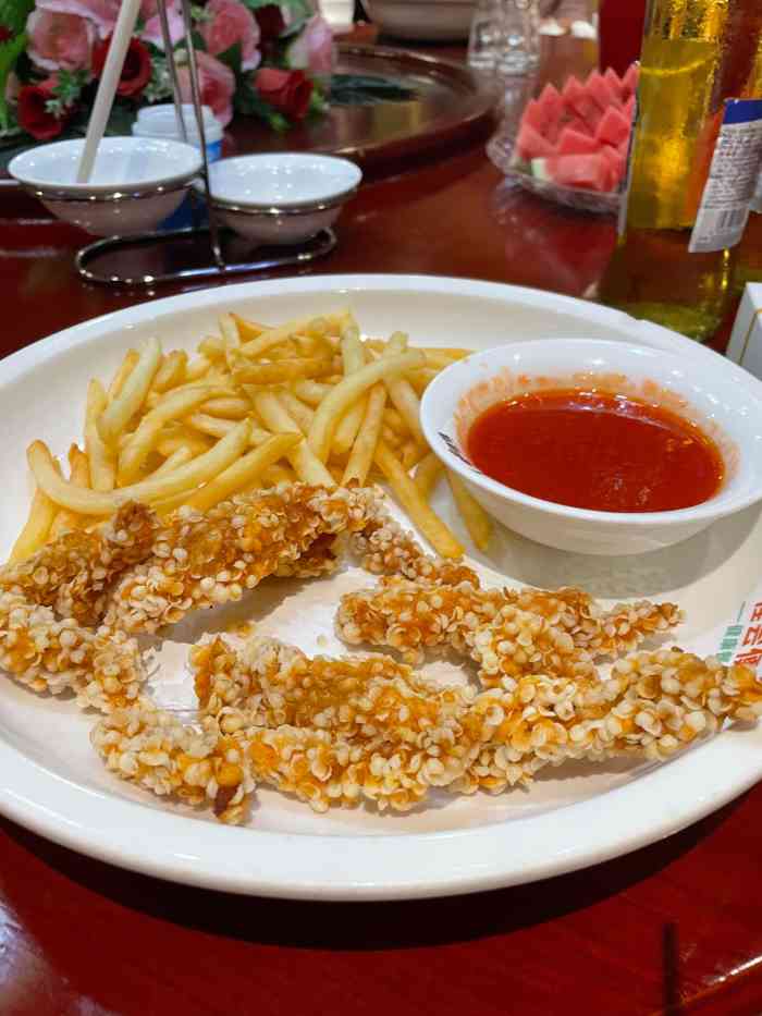 佳尝便饭(月湖店)-"月湖附近一家性价比不错的店子,飞饼做的很.