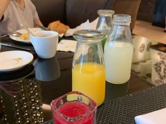 -圣丰索菲特·2 On 988 Café 自助餐厅
