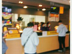 -麦当劳(开萝大道店)