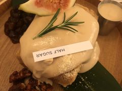 乌龙戚风蛋糕-半勺舒舒(太乙店)