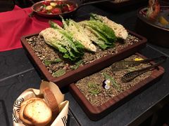 -恰餐厅及酒吧 CHAR Bar & Grill (北京丽都皇冠假日店)