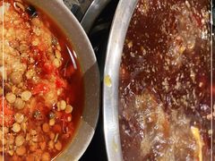 -肖肖酸萝卜鱼火锅(总店)