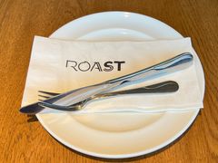 -ROAST coffee & eatery