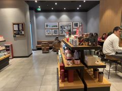 -星巴克(广州百信广场东区店)