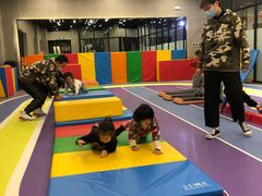 -小小特工运动馆(宝山三邻桥中心)