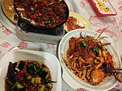 -辣出味岳阳特色烧烤·龙虾大排档(砂子塘总店)