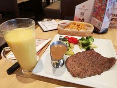 -必胜客(机场路店)