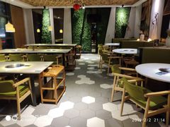 大堂-狐狸爱上椰子鸡(滨江星光大道店)