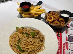 -必胜客(华南摩尔店)