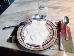 -九月里.自由花园餐厅