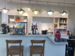 -E.L.K造型momopark店