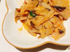 -海底捞火锅(长宁路龙之梦店)