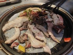 -哈哈碳都·牛肋条无限自助烤肉(台江万达店)