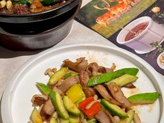 -老莞家私房菜-超级鱼头佛跳墙
