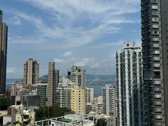 -香港大学
