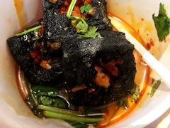 -黑色经典臭豆腐·湖南特产(步行街店)