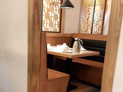 卡座-江渔儿酸菜鱼(映月湖环宇城店)