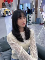 -V8潮牌·接发烫染连锁