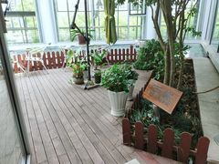 -上海汇之星奔驰4S店(浦东新店)