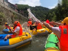 -雅鲁激流探险漂流