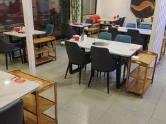 -毛辣果·贵州红酸汤牛肉火锅(西单店)