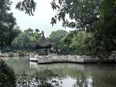 -汇龙潭