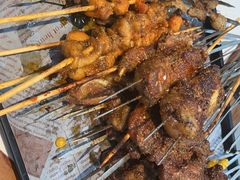 -胡记烧烤(黄山新村总店)