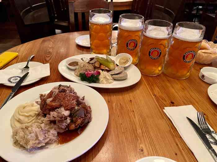 宝莱纳啤酒花园餐厅paulanerbrauhausnanjing广州路店