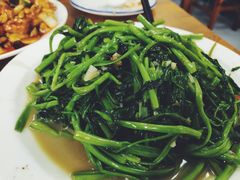 -牛八宝桂林米粉(八里庄店)