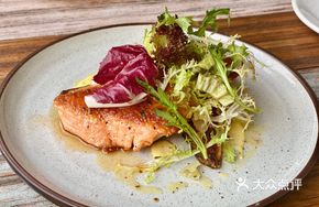 Herb-Glazed Pan-Seared Salmon