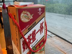-包整·丝娃娃(甲秀楼景观店)