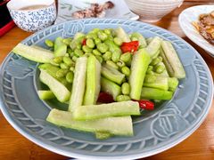 丝瓜炒毛豆-吉事利茶餐厅