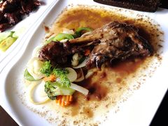 -Neary Khmer Restaurant