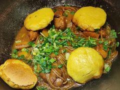 -锅老头海鲜铁锅炖