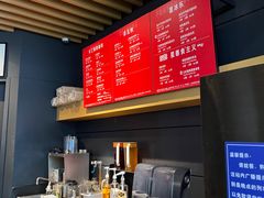 -星巴克(广州南站A18检票口楼上)