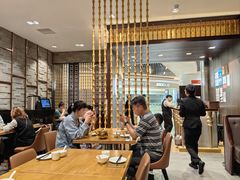 -乐忻皇朝(上海中心大厦店)