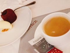 -广州塔卢特斯法国旋转餐厅